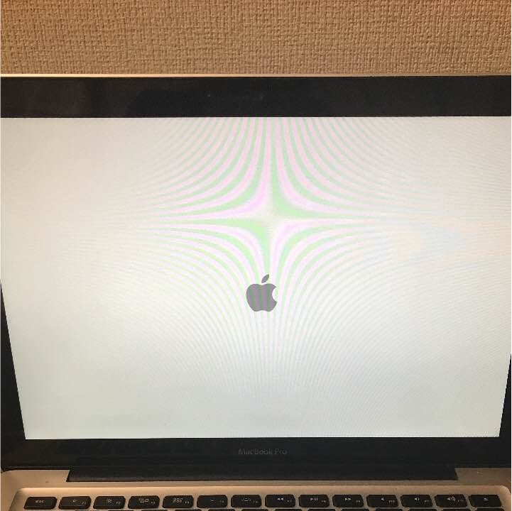 MacBook2012年モデル