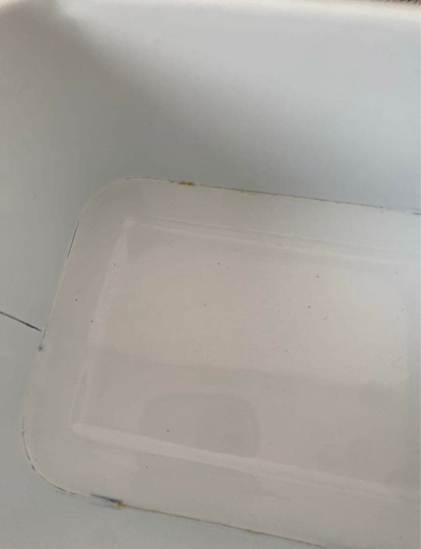 レア 廃盤 オールドファームハウス ホーロー　bread cakes