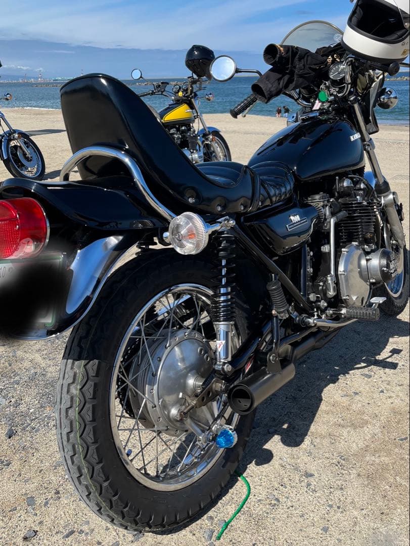 Z1 Z2 エナメルチョビ三段タックロールシート　シートヒンジ、ラッチ付き　美品