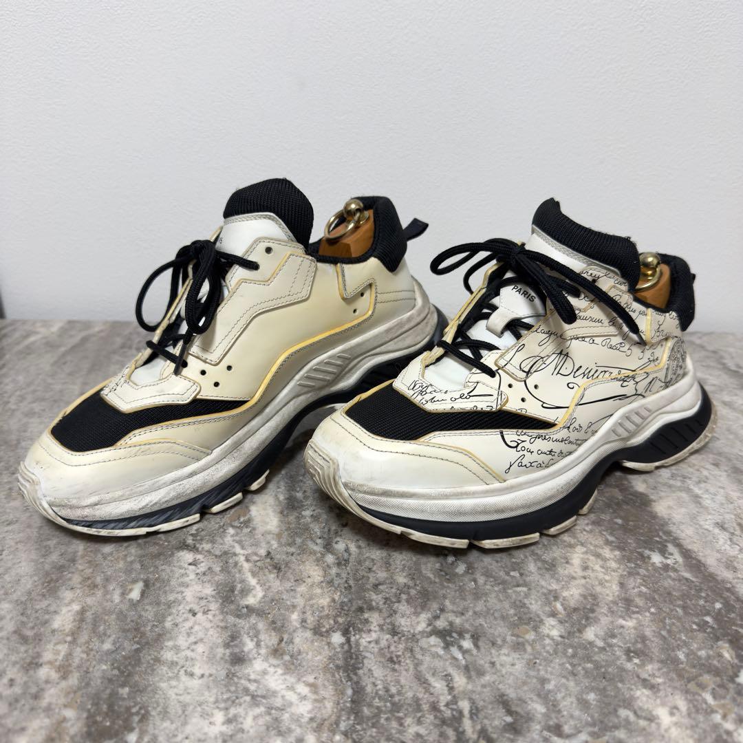 限定 45万円 ベルルッティ グラビティ スクリットホワイトレザースニーカー