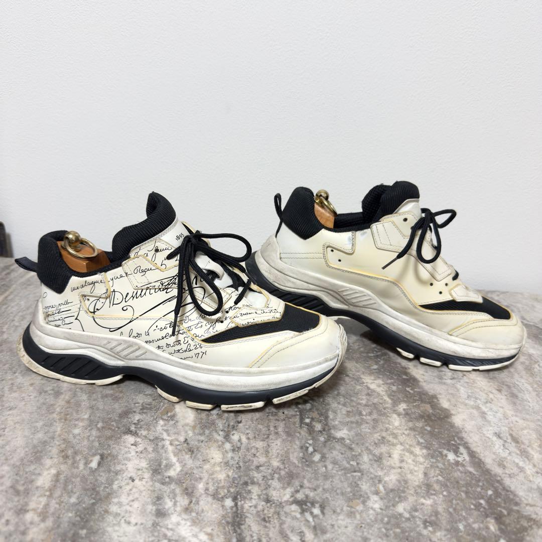 限定 45万円 ベルルッティ グラビティ スクリットホワイトレザースニーカー