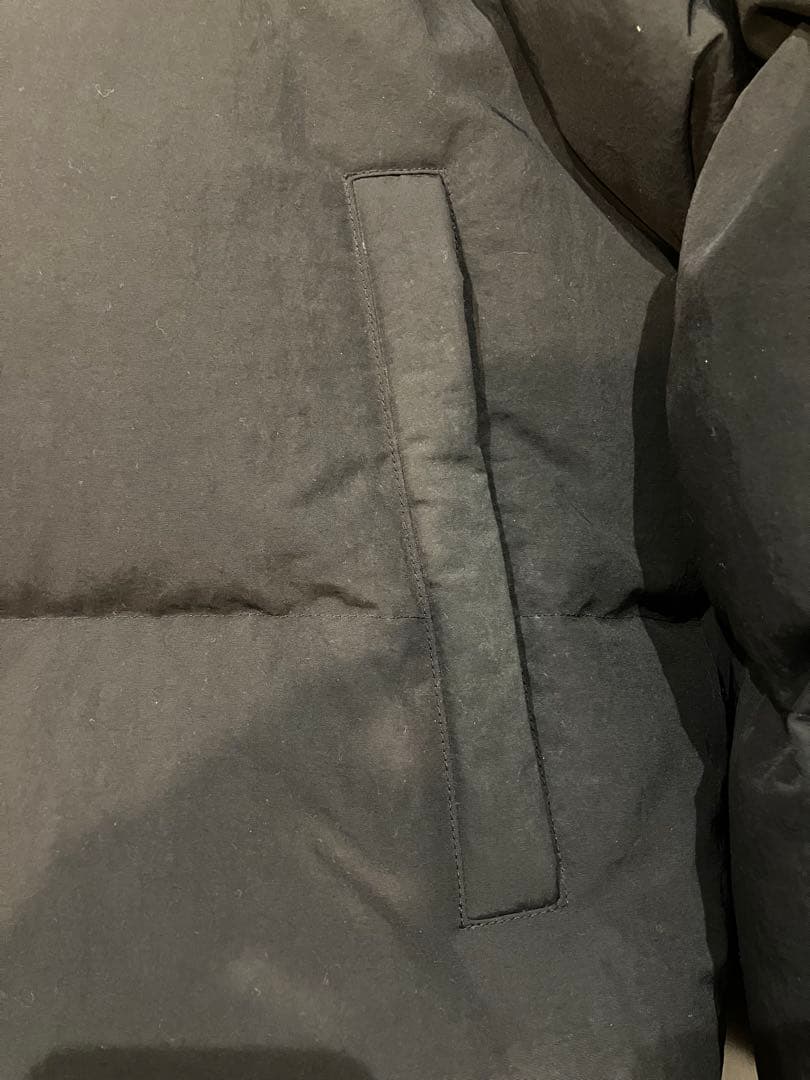 ナイロン ダウンジャケット　ブラック　M