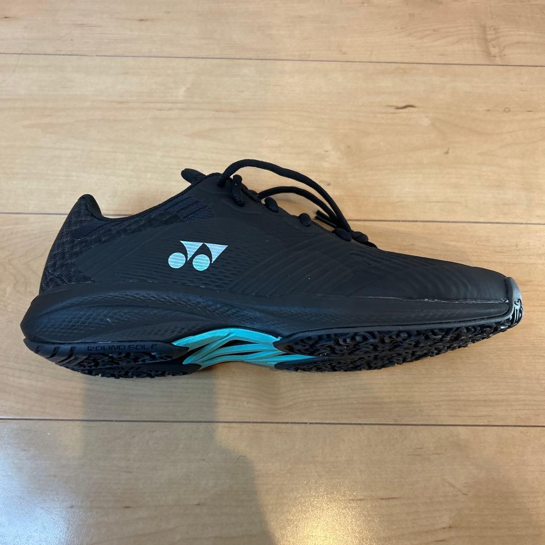 【新品未使用】YONEX テニスシューズ　パワークッションソニケージワイドGC