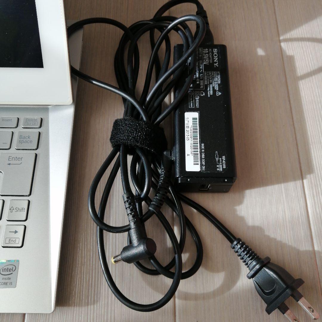 SONY VAIO Duo 13　ノートパソコン