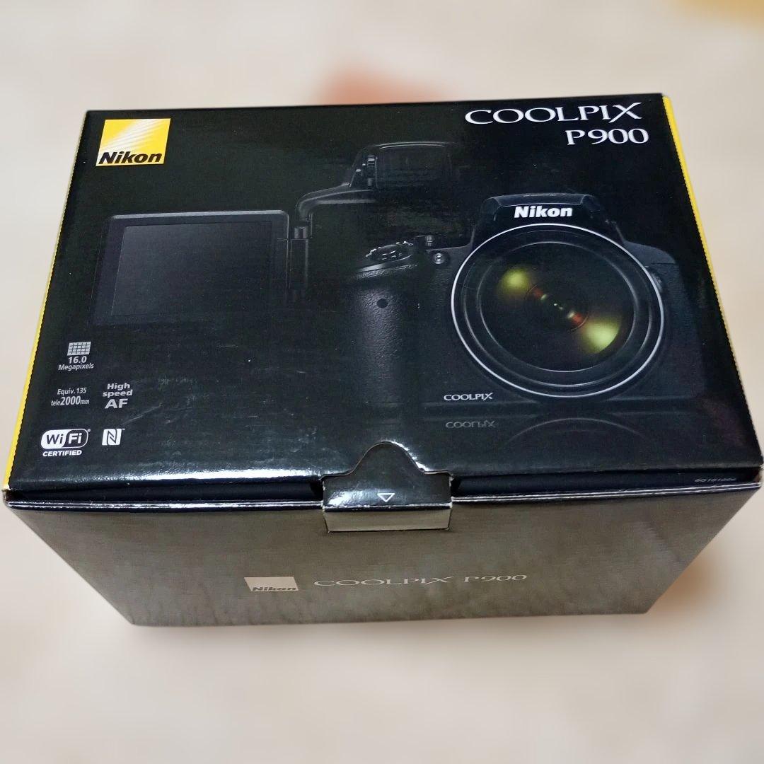 ニコン　COOLPIX P900 未使用に近い！　送料込み！
