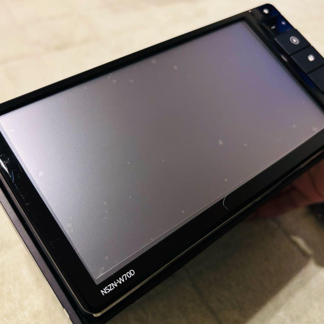 ダイハツ純正　NSZN-W70D　地図データ2019年8月版　動作確認済み