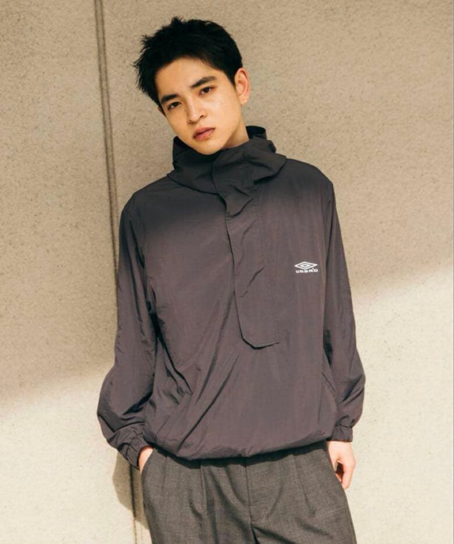 ミ*ル様 『最安値』umbro ジャーナルスタンダード　別注　アノラックパーカー