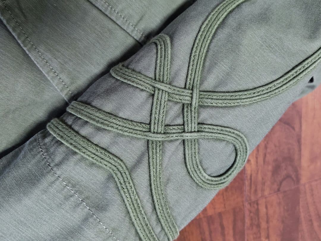 【TOMORROWLAND】スラブバックサテン ミリタリージャケット