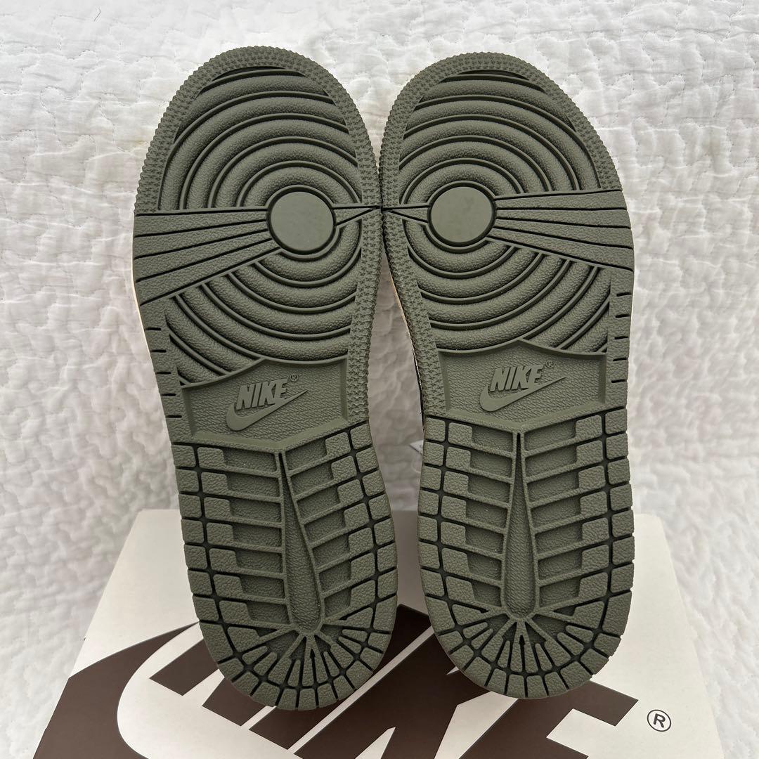 Nike Air Jordan 1 Low グレー/ホワイト