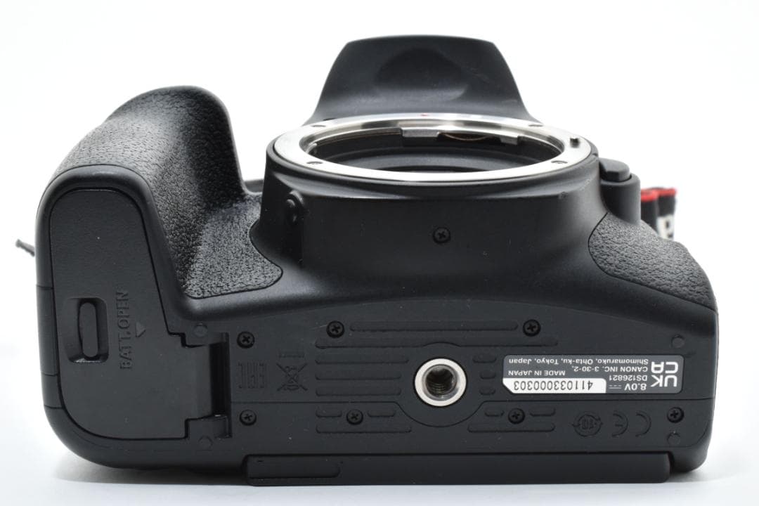 #597★美品★Canon EOS kiss X10i ボディ