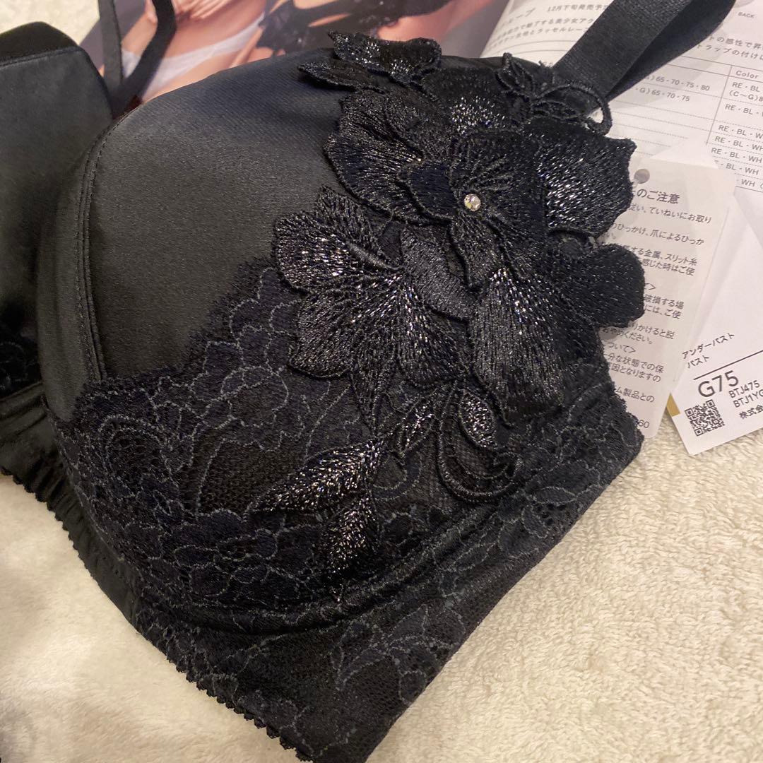 サルート 75Gキューティーハニー ブラックG75&Lショーツ&ガーター