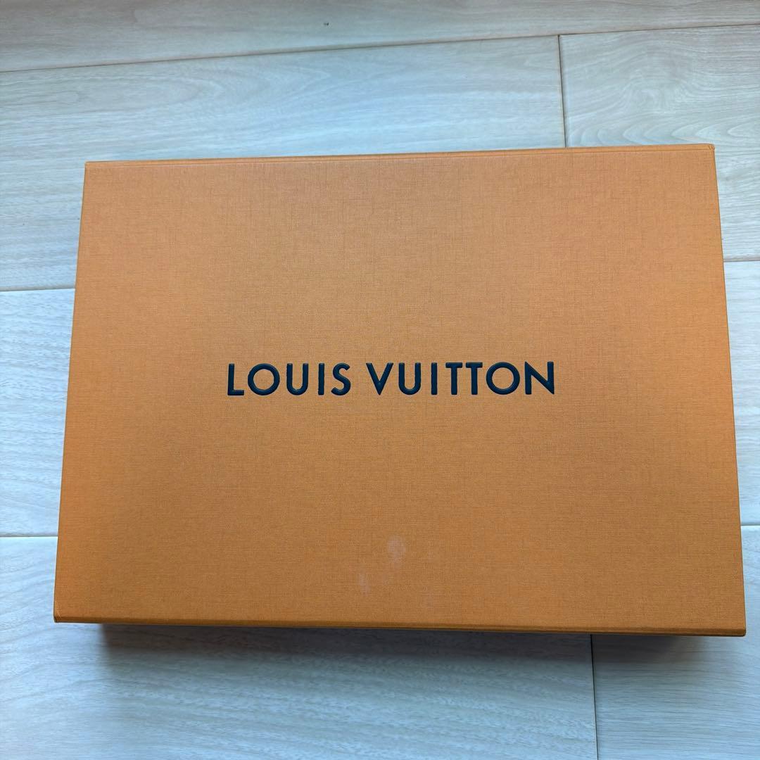 ルイ・ヴィトン ピンク マフラー