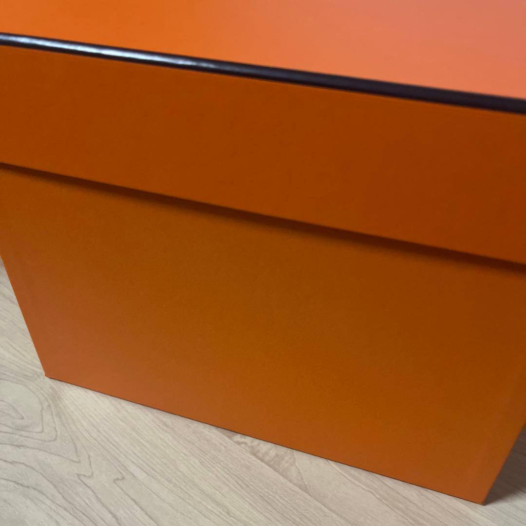 エルメス箱21cm x 27cm x 21cm エルメス　ピコタンロックPM z