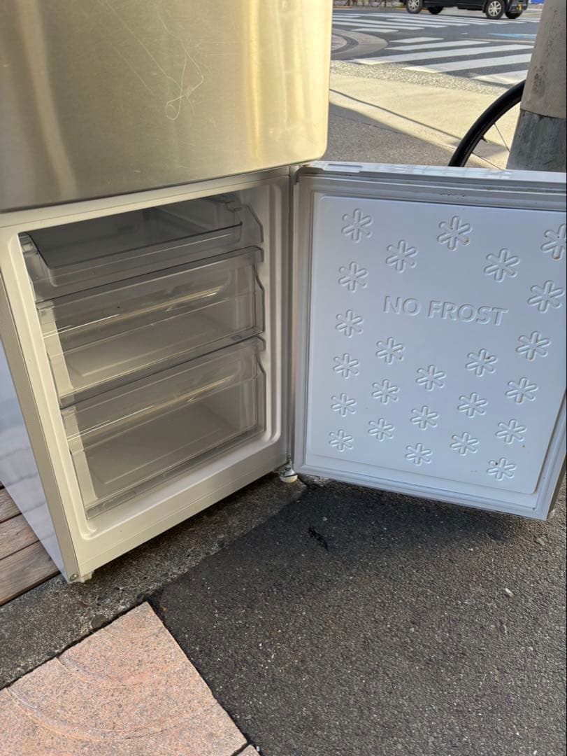 ノジマ 2ドア冷蔵庫　EH-R1482F 21年製　一人暮らし