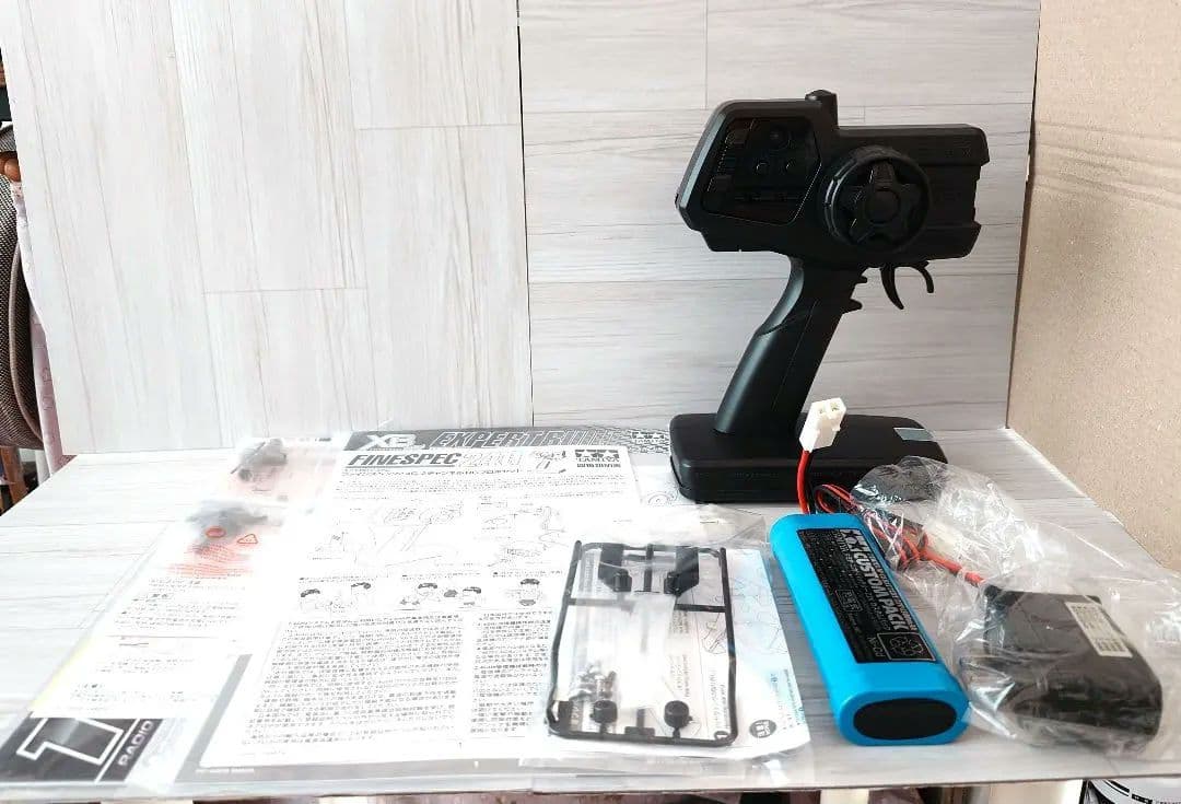 タミヤ.XB マクラーレン セナ (TT-02シャーシ)新品未使用、(送料込み)