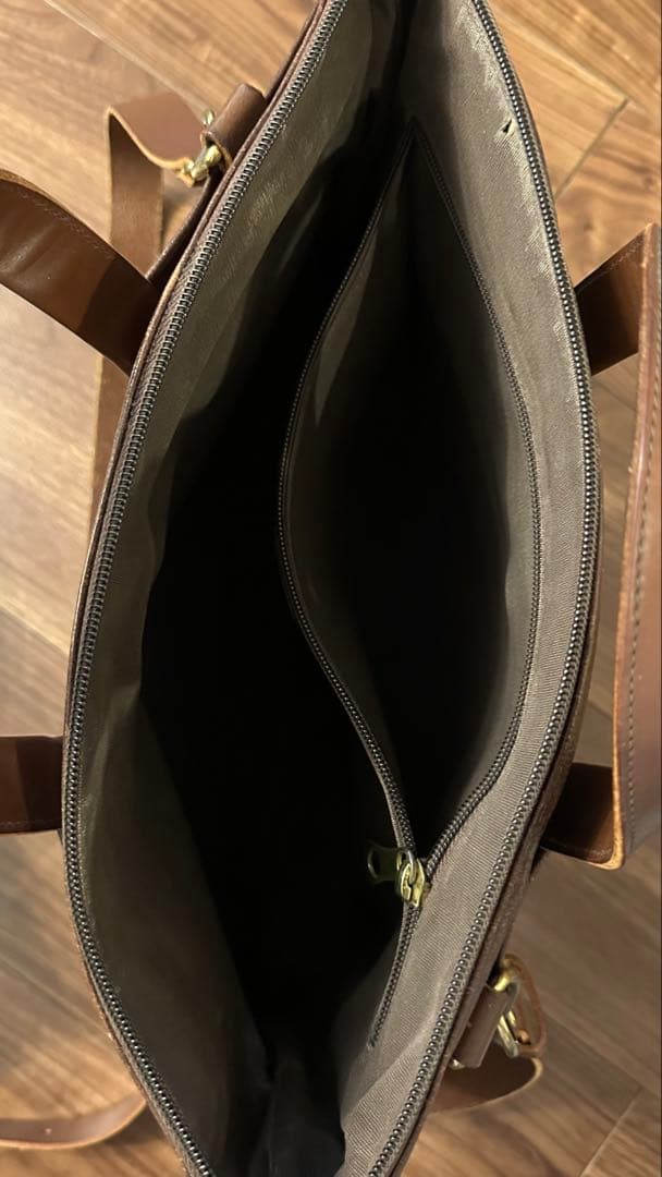 IL BISONTE (イルビゾンテ) ビジネスバッグ レザー 本革 メンズ