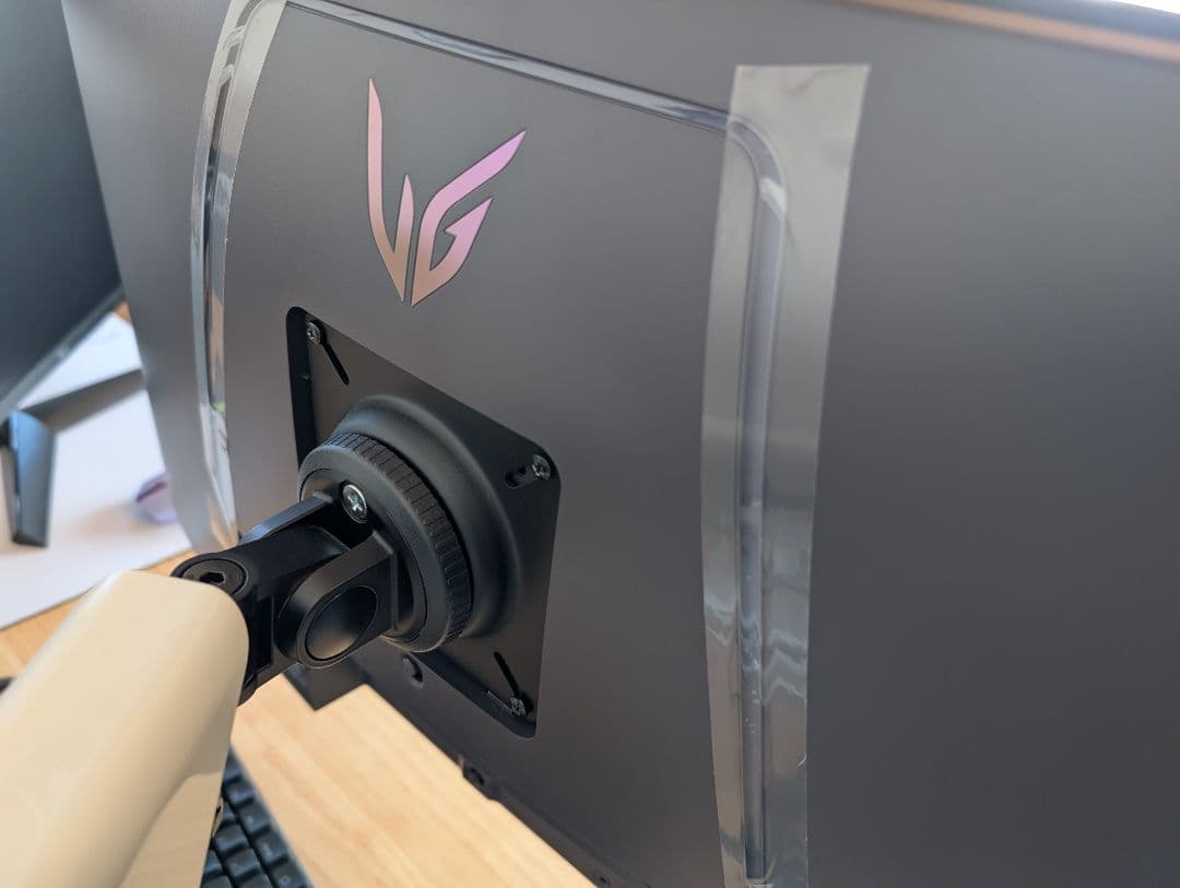 27G850A 27インチ 4K 240Hz ゲーミングモニター LG