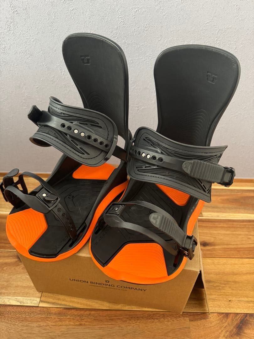 UNION ULTRA ユニオンウルトラ 黒色 オレンジ Mサイズ