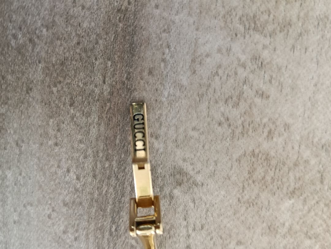 Gucci ゴールド アナログ腕時計