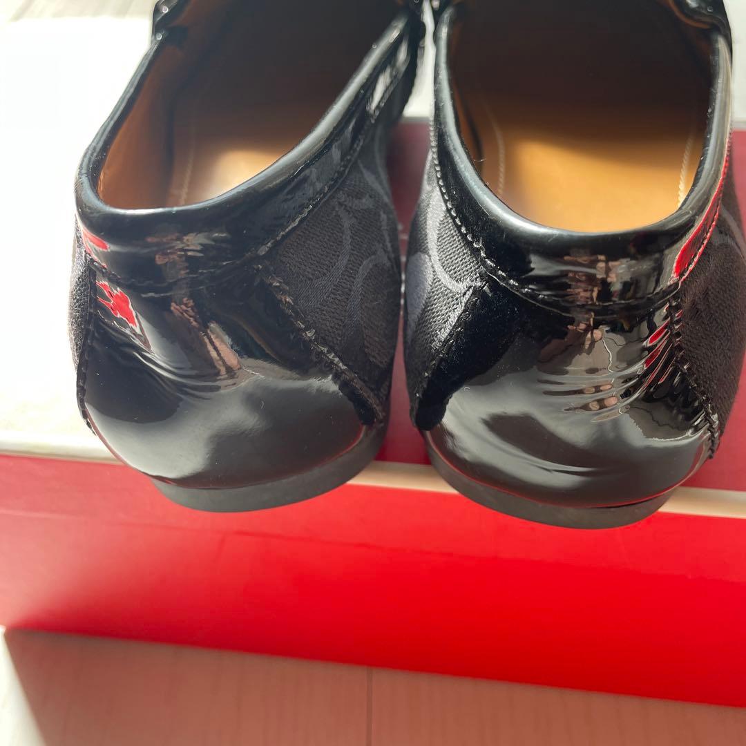 ★新品同様極美品★ コーチシグネチャードライバーシューズレディース23.5cm