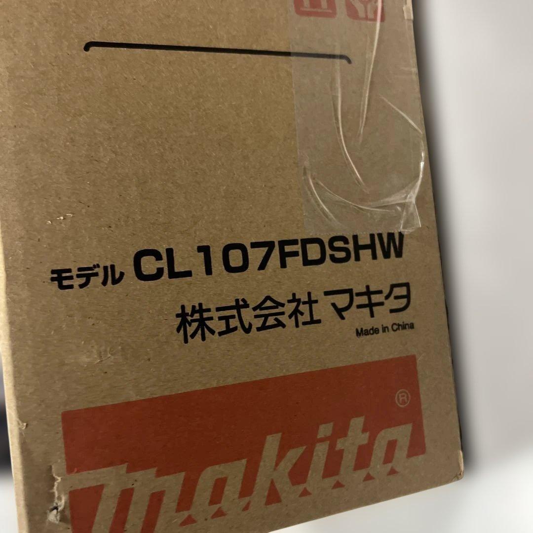未使用品 マキタ 充電式クリーナ 紙パック仕様 CL107FDSHW