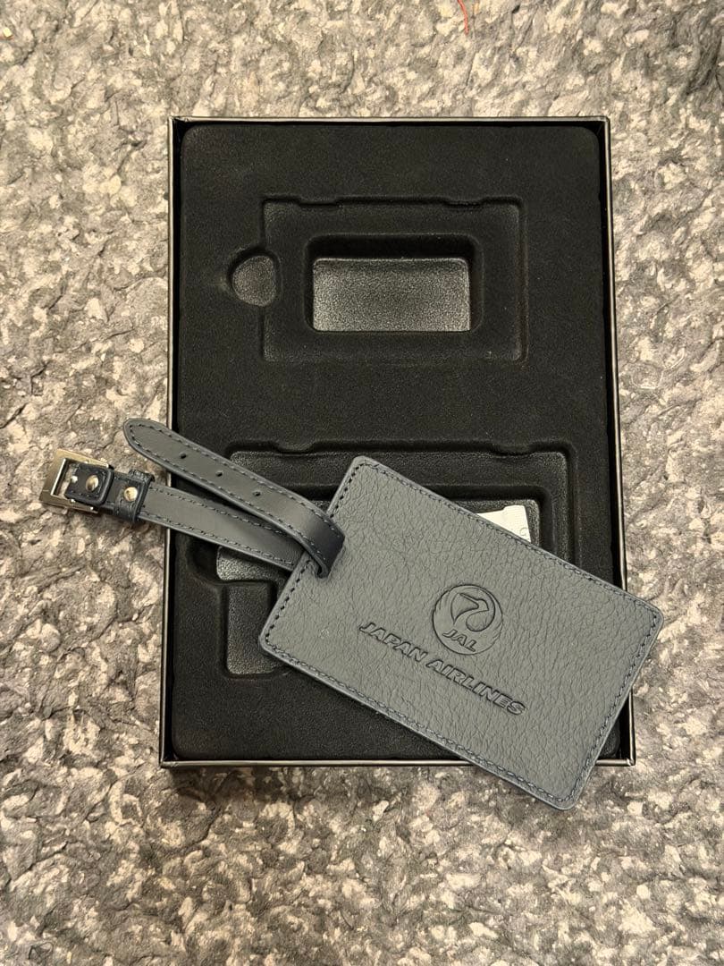 JAL 2024年 2025年ダイヤモンドメタル会員限定タグ 2個セット