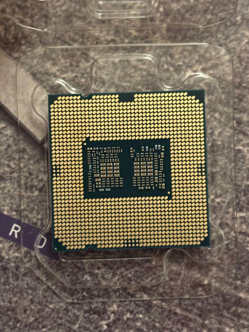 Intel Core i9-10900K（Unlocked）