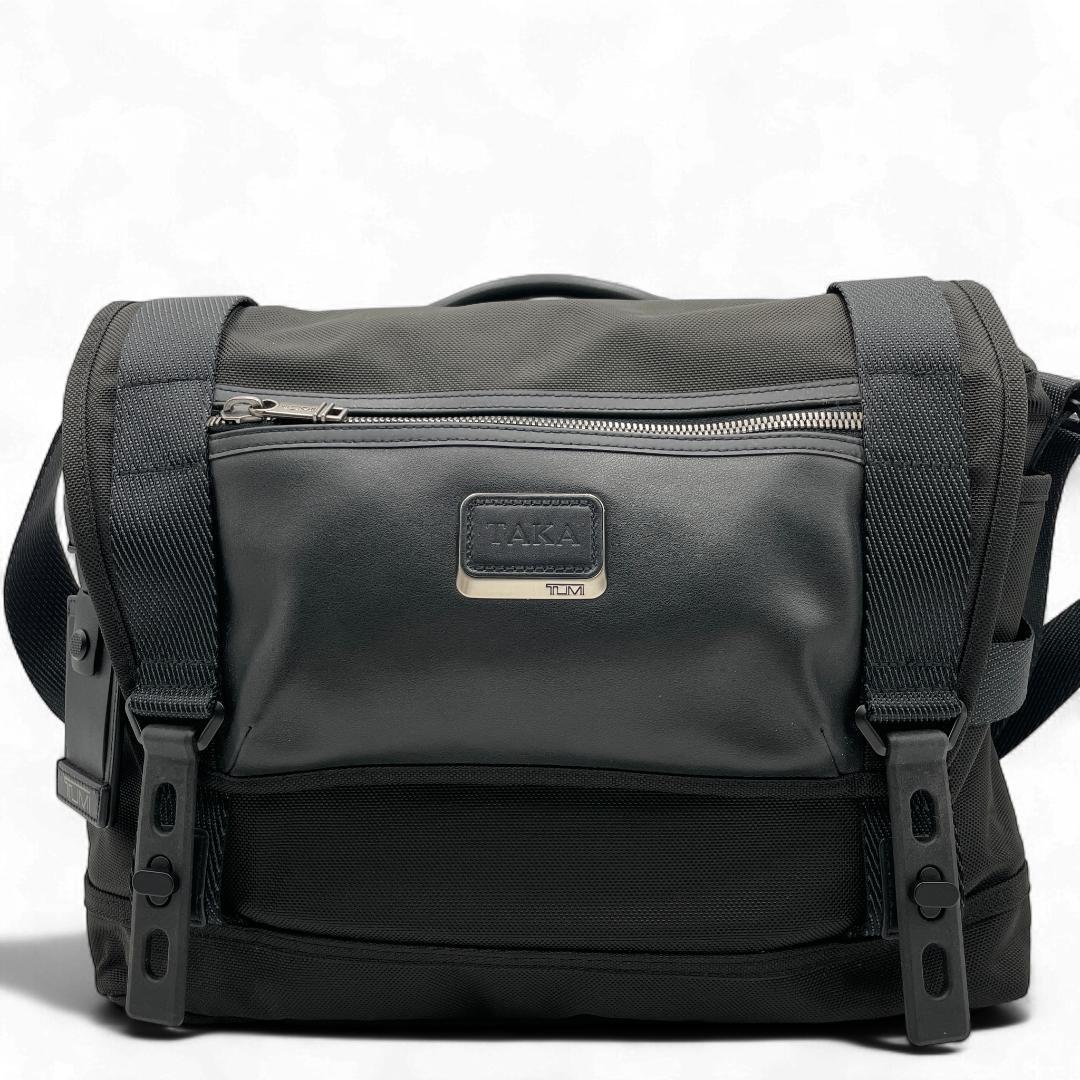 美品 TUMI メッセンジャーバッグ ナイロン アルファ ブラボー ファロン