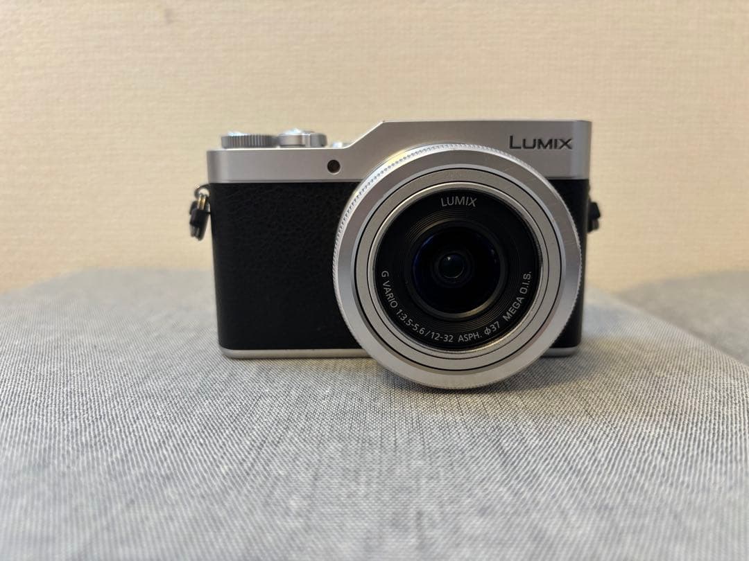 LUMIX DC-GF9 ミラーレス一眼カメラ 交換レンズ　H-H025 付き