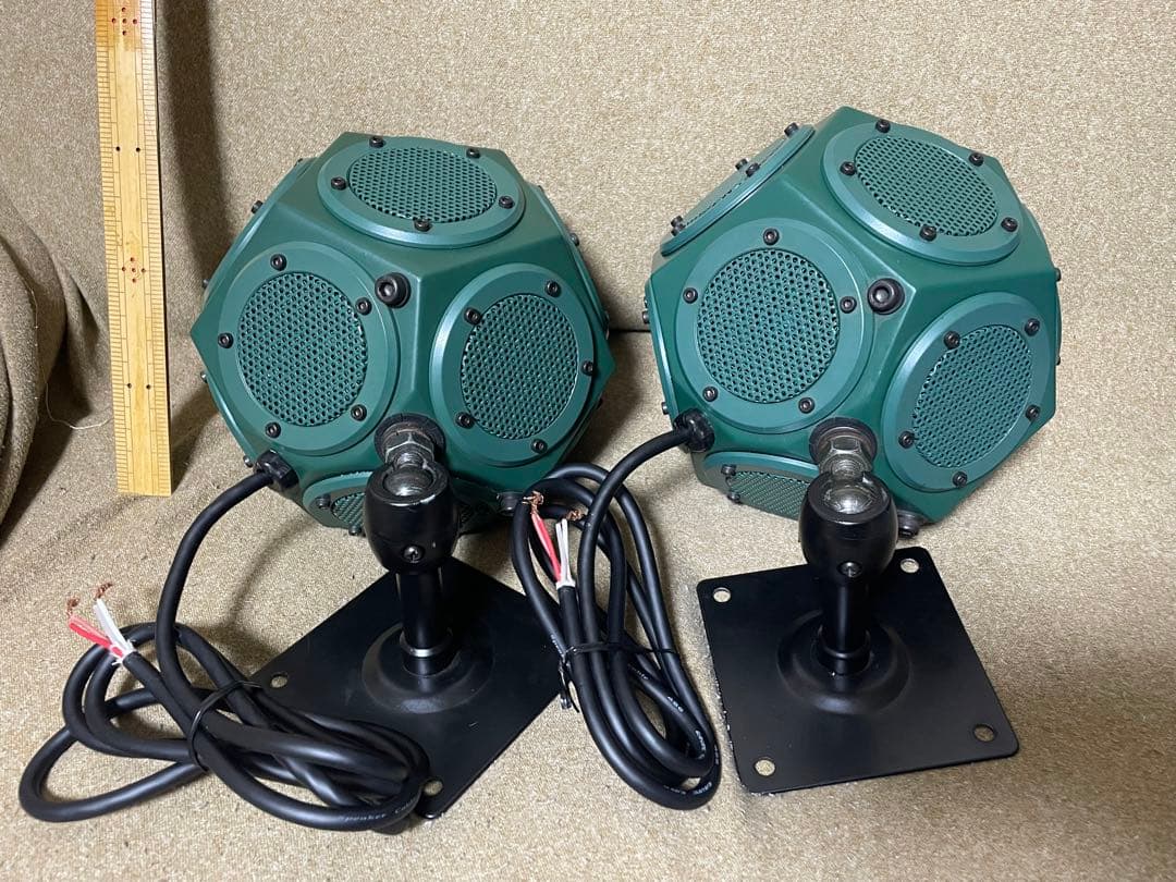 【希少レア！】12面体スピーカー　全天候型　グリーン　入手困難　アースグリーン