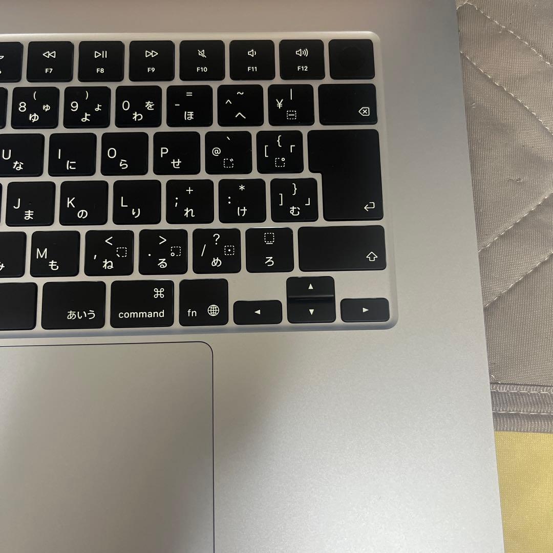 15インチMacBook Air - 24GB 512GB SSDストレージ