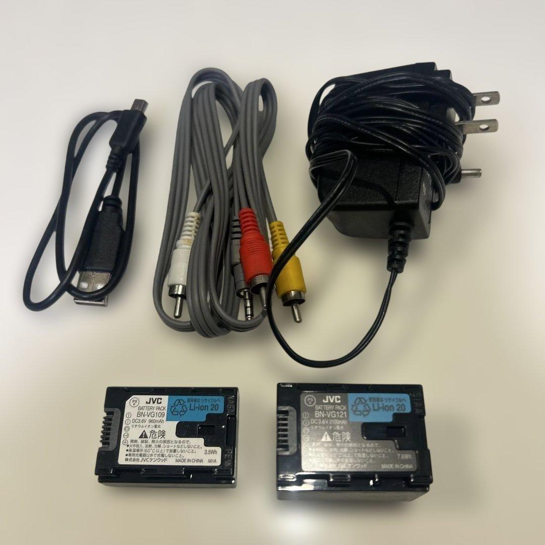 JVC Everio GZ-E880-BフルHD ビデオカメラ 本体