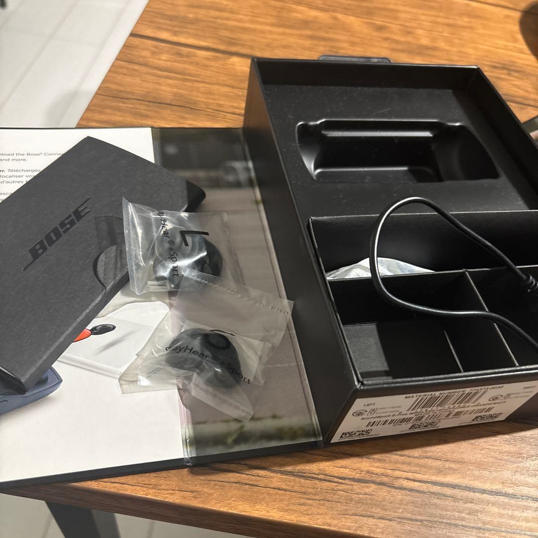 BOSE ワイヤレスイヤフォン ブラック 充電ケース付き