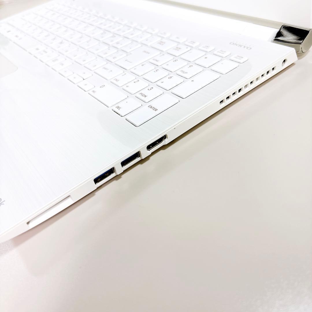 SSDで快適動作✨メモリ8GB カメラ フルHD 第7世代 ノートパソコン 東芝