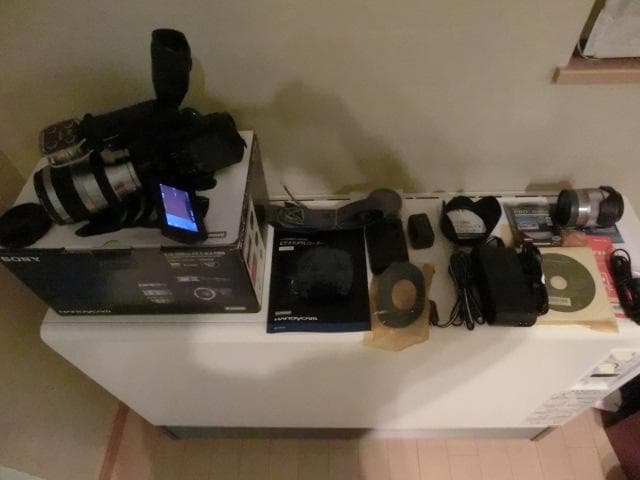 ソニーレンズ交換式デジタルHDビデオカメラレコーダー NEX-VG10一式＋α