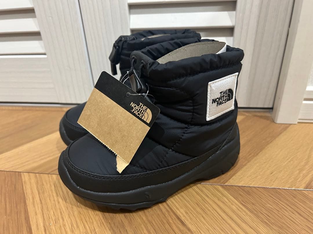 【新品】ノースフェイス ヌプシ スノーブーツ　キッズ　17cm ジュニア