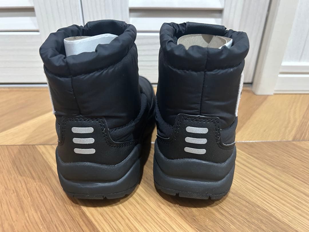 【新品】ノースフェイス ヌプシ スノーブーツ　キッズ　17cm ジュニア