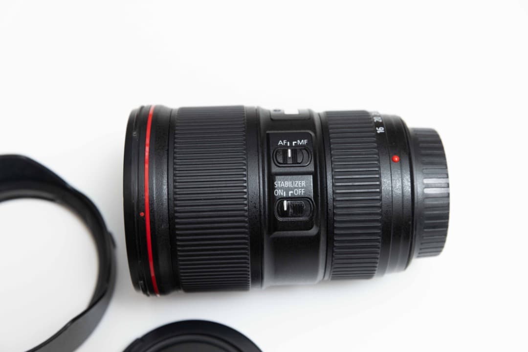 ★個人所有良品★ Canon EF 16-35mm F4 L IS USM