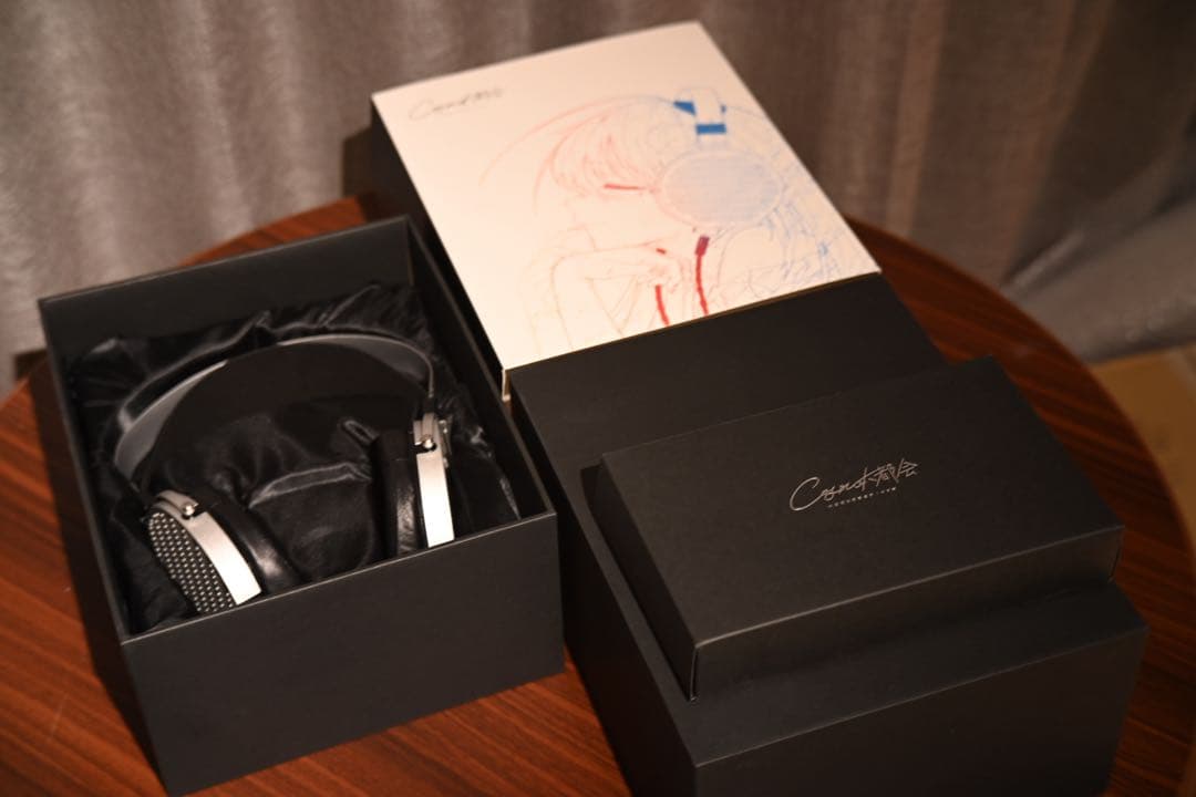 水月雨 MoonDrop 大都会 - Cosmo