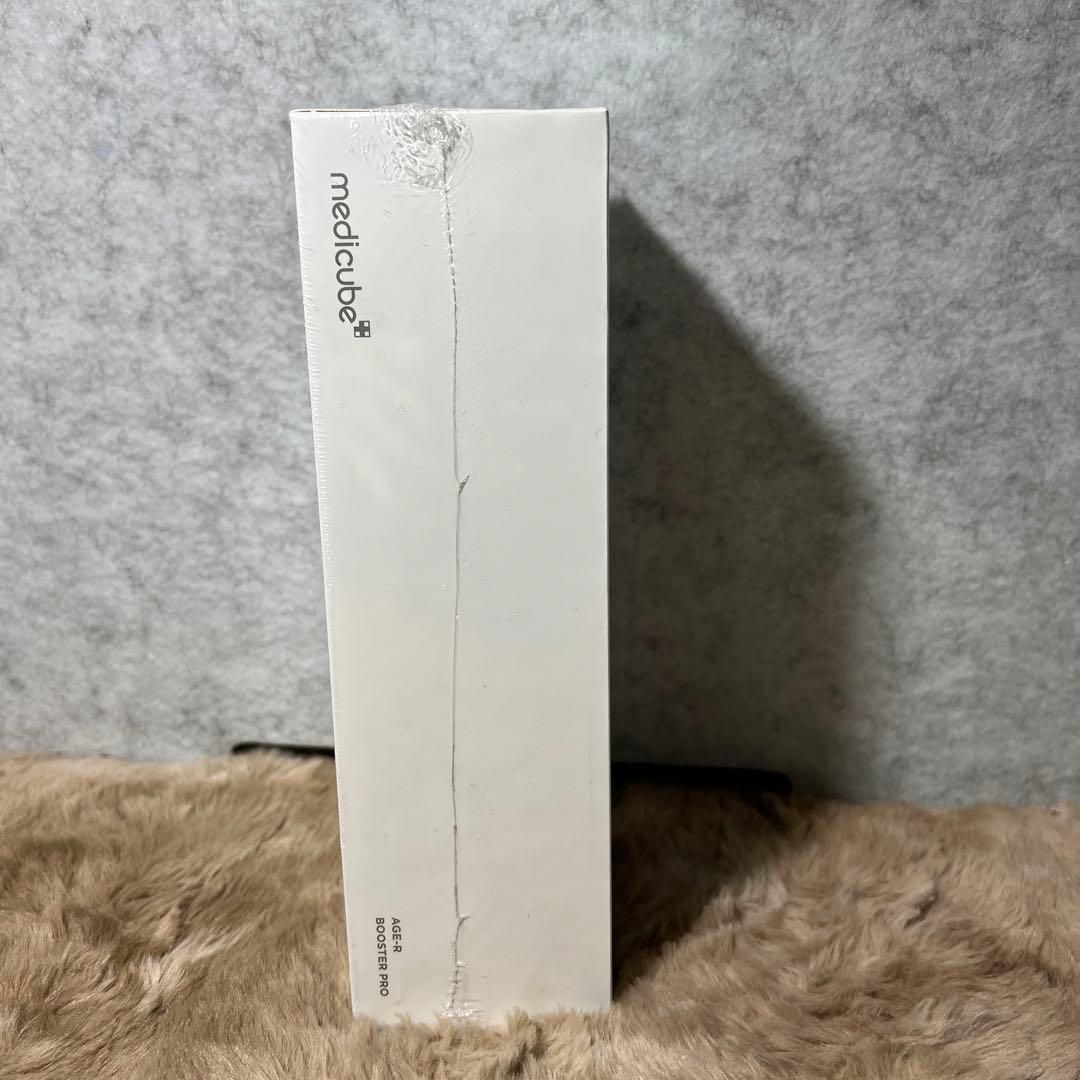 新品未開封　メディキューブ AGE-Rブースタープロ ブラック 1日5分韓国美肌