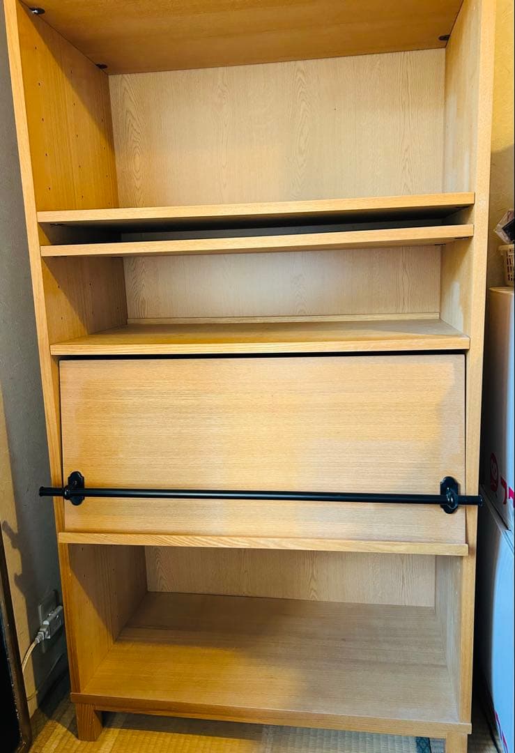 【メルカリ市価格】用途色々MUJIの棚 本棚食器棚 趣味の棚 棚板、カバー調整可