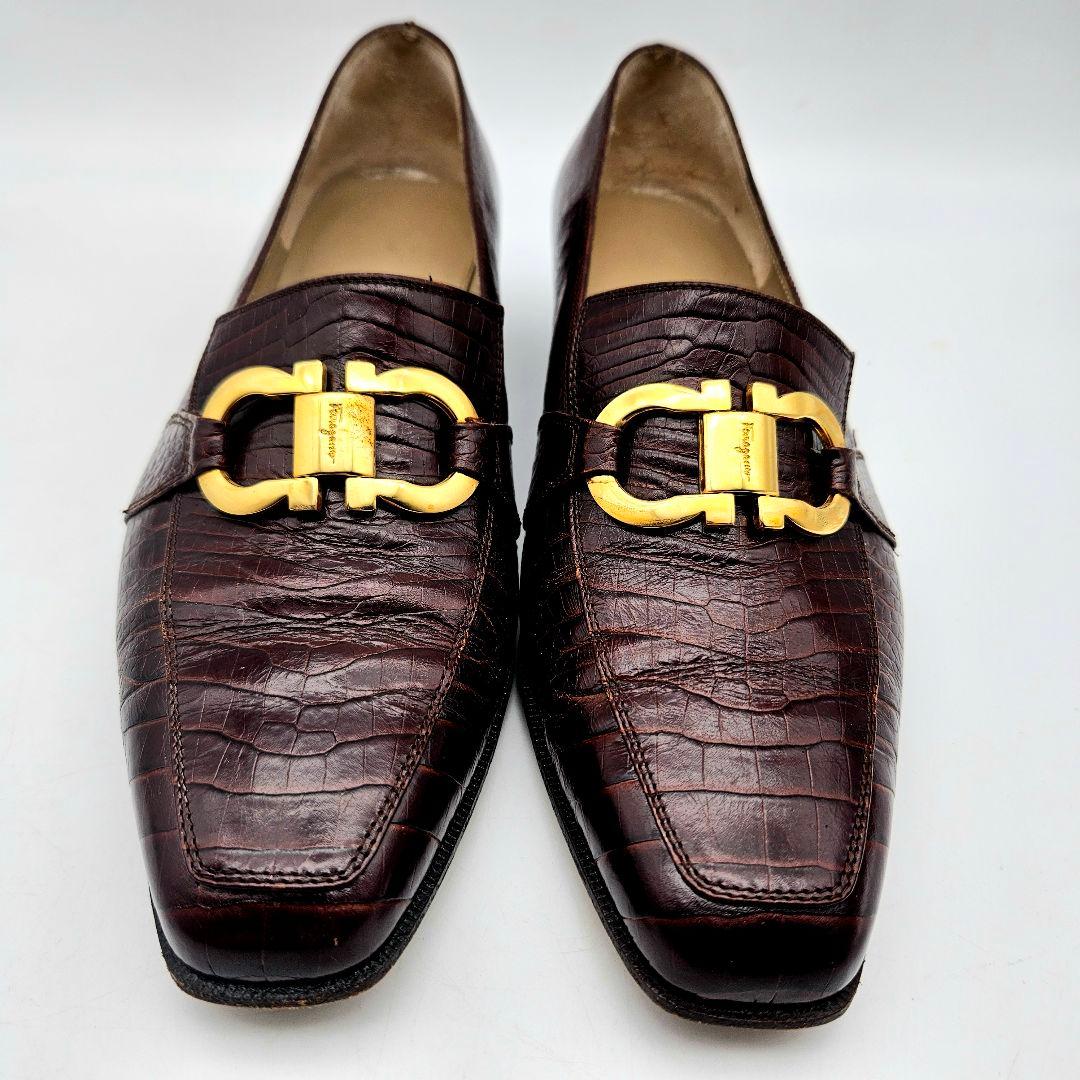Salvatore Ferragamo ガンチーニ ローファー　〈126-6〉