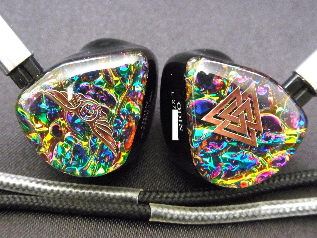 使用僅少・極美品 EMPIRE EARS ODIN 新4.4mmプラグ版