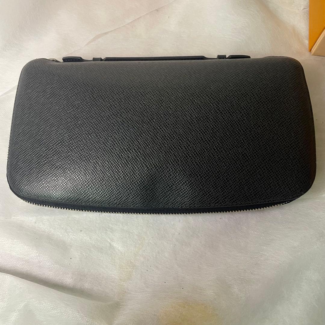 LOUIS VUITTON タイガ オーガナイザー アトール 長財布　大容量！