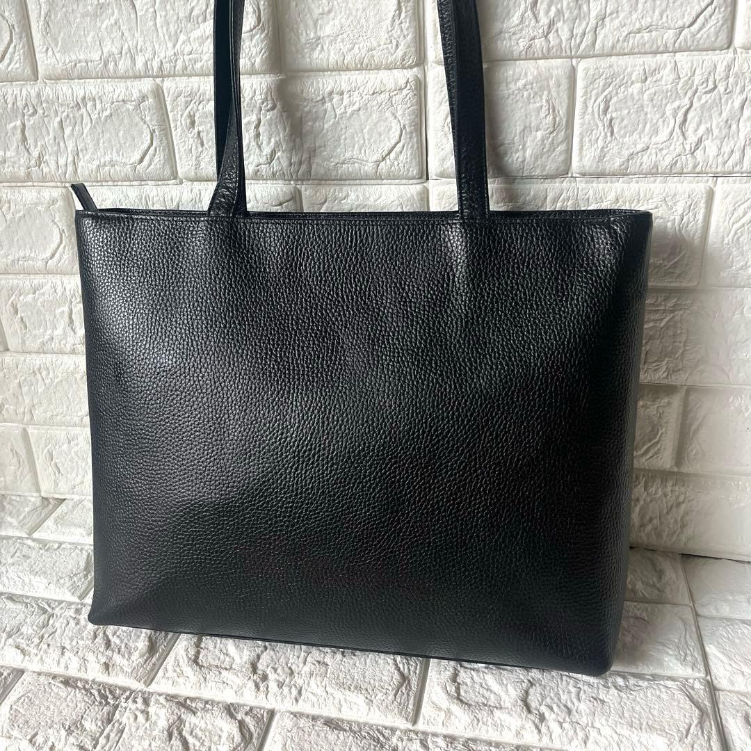 【美品】HushTug トートバッグ 肩掛け 本革 レザー A4可 シボ革 黒