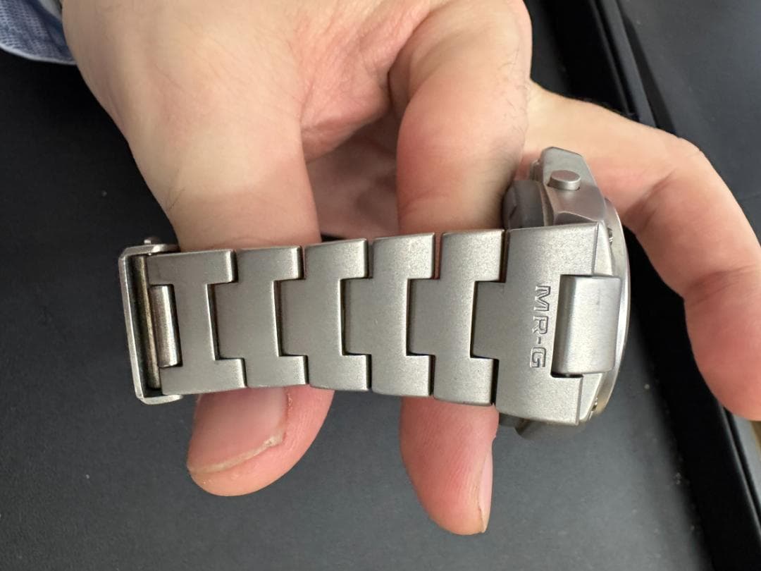 CASIO G-SHOCK 腕時計 MRG-120T クオーツ ブラック