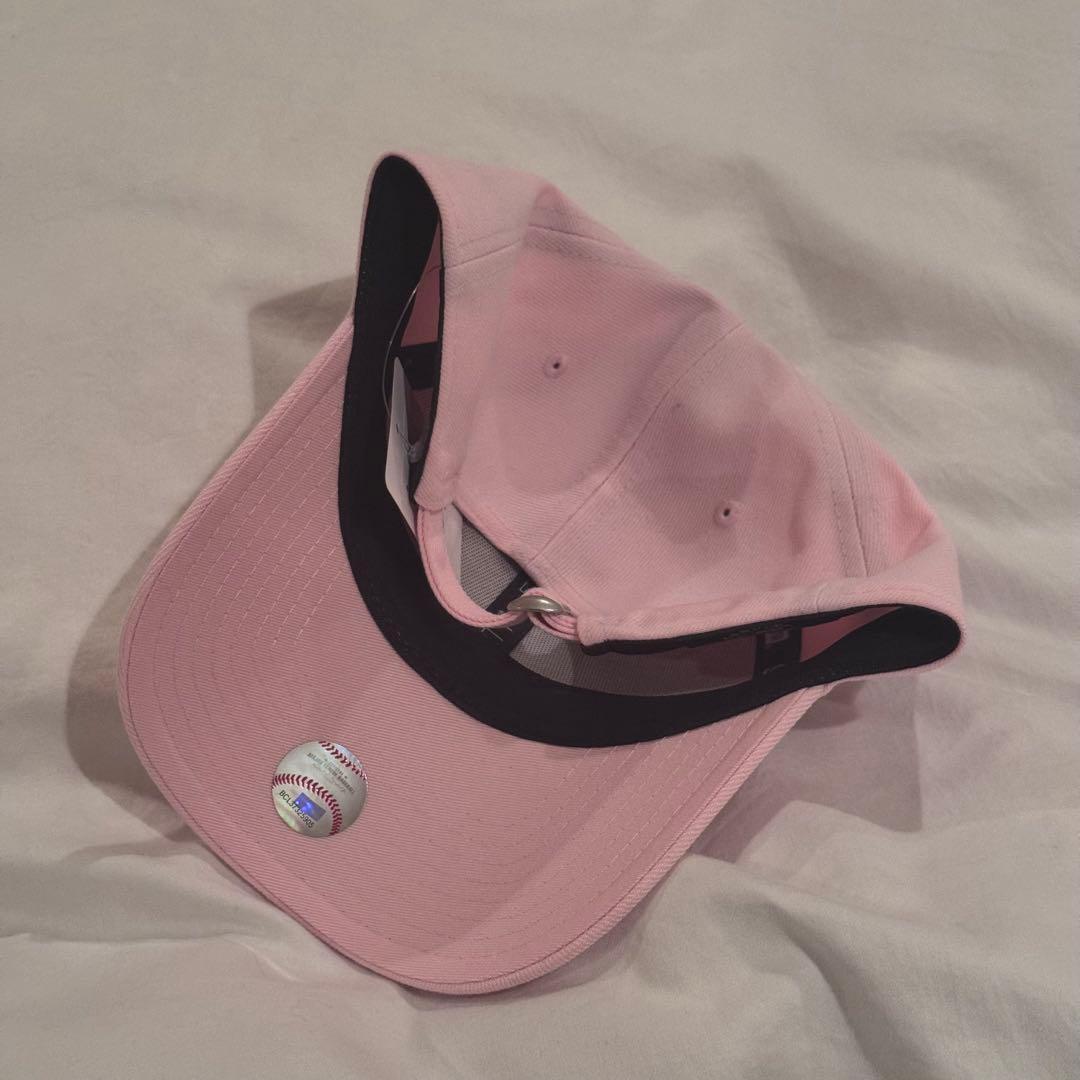 【新品】ニューエラ ラインストーン ニューヨークヤンキース ピンク キャップ