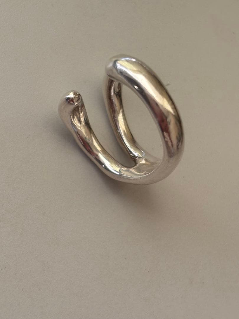 L*M様 モニカ・カスティリオーニ ハグリング A-ABBRACCI-01シルバ