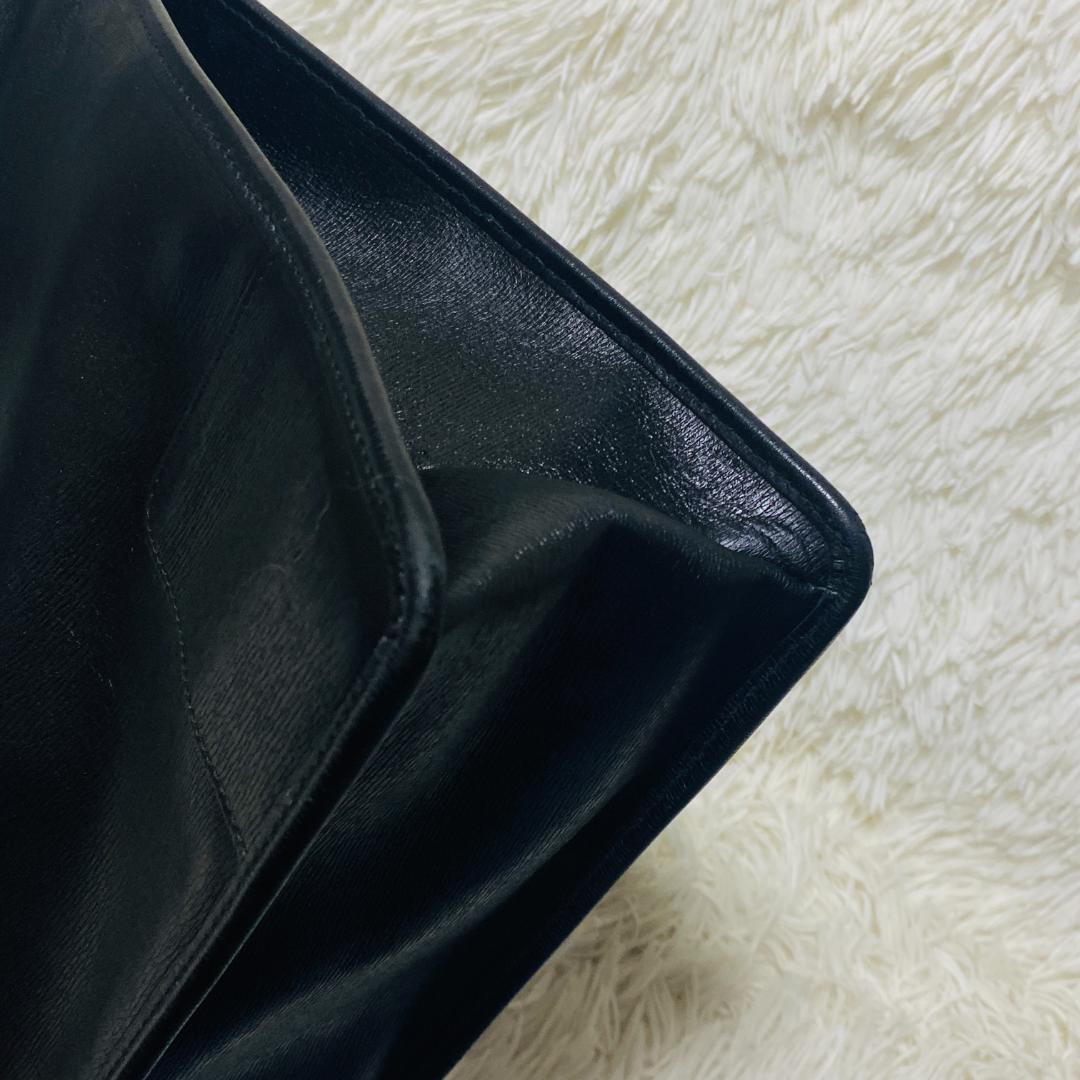 GUCCI グッチ ビジネスバッグ A4収納可 ゴールド金具 黒 レザー 自立