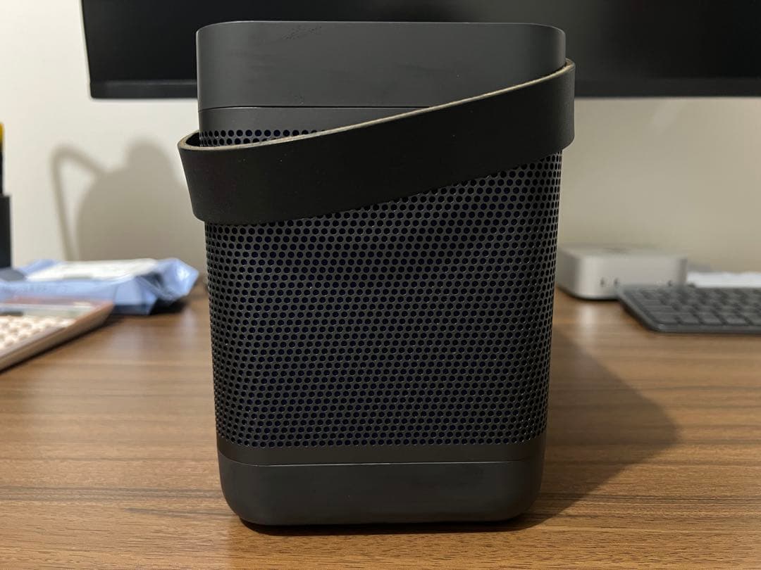 Bang & Olufsenのbluetooth スピーカーBeolit20